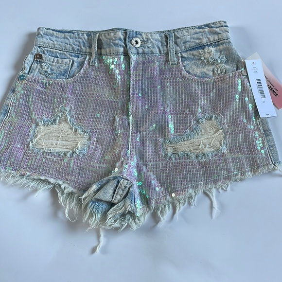 High waisted denim shorts - Picture 1 of 3